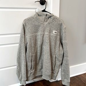 North Face Fleece 1/4 zip pullover